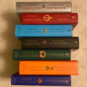 Diana Gabaldon Set of 6 Outlander Series Hardback Books. Like New